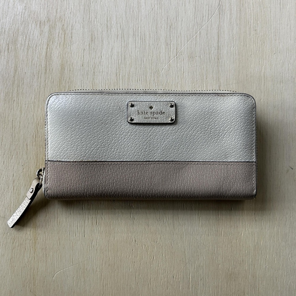Kate Spade Wallet Womens One Size Beige Leather Zip Around Logo Cardholder